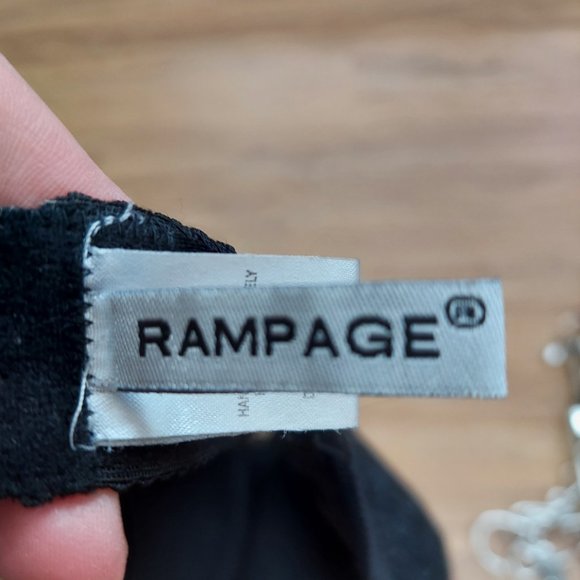 Black Lace Strapless Bra - Picture 5 of 5